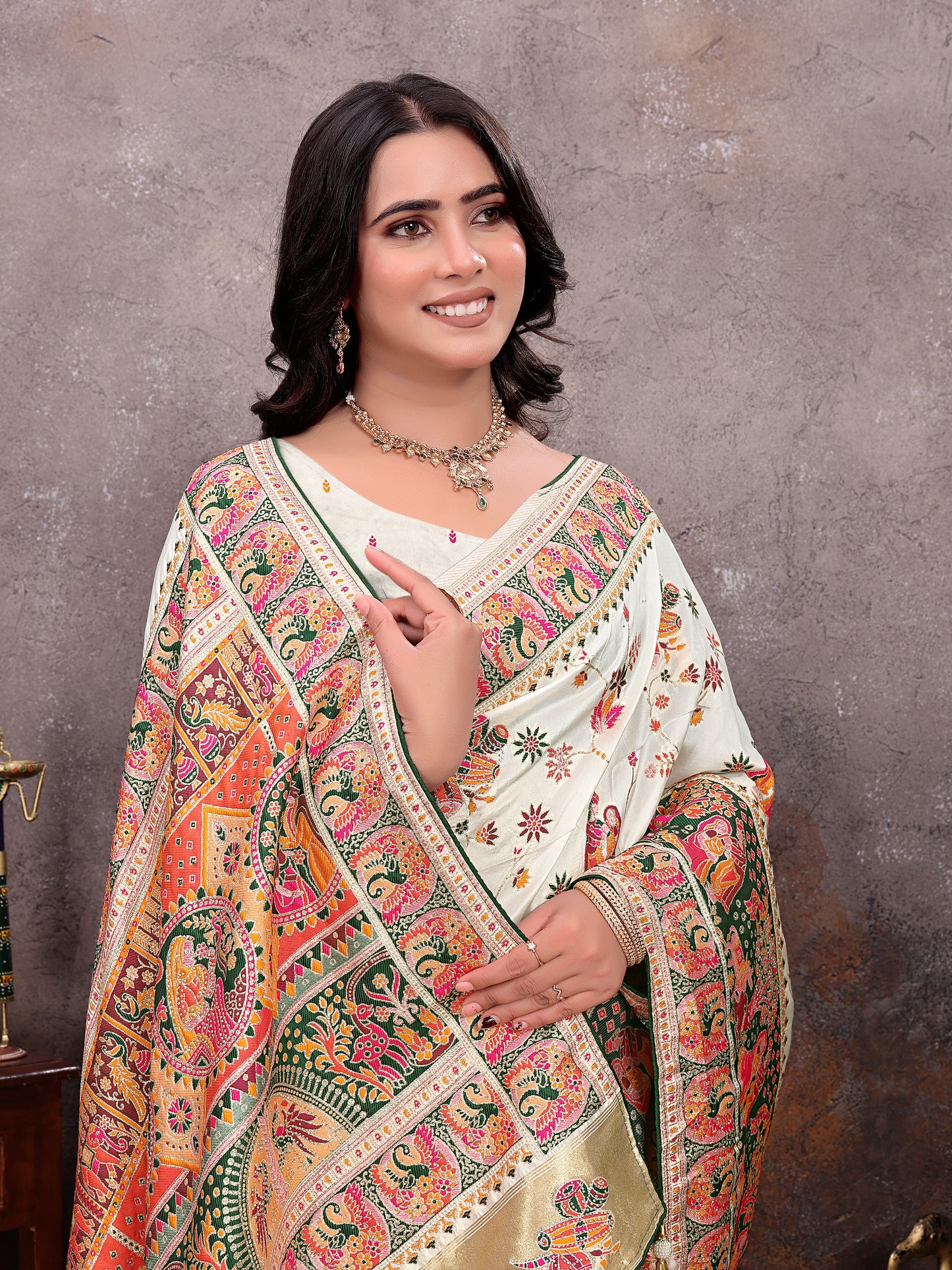 Cream Green Pichwai Printed  Pashmina Saree