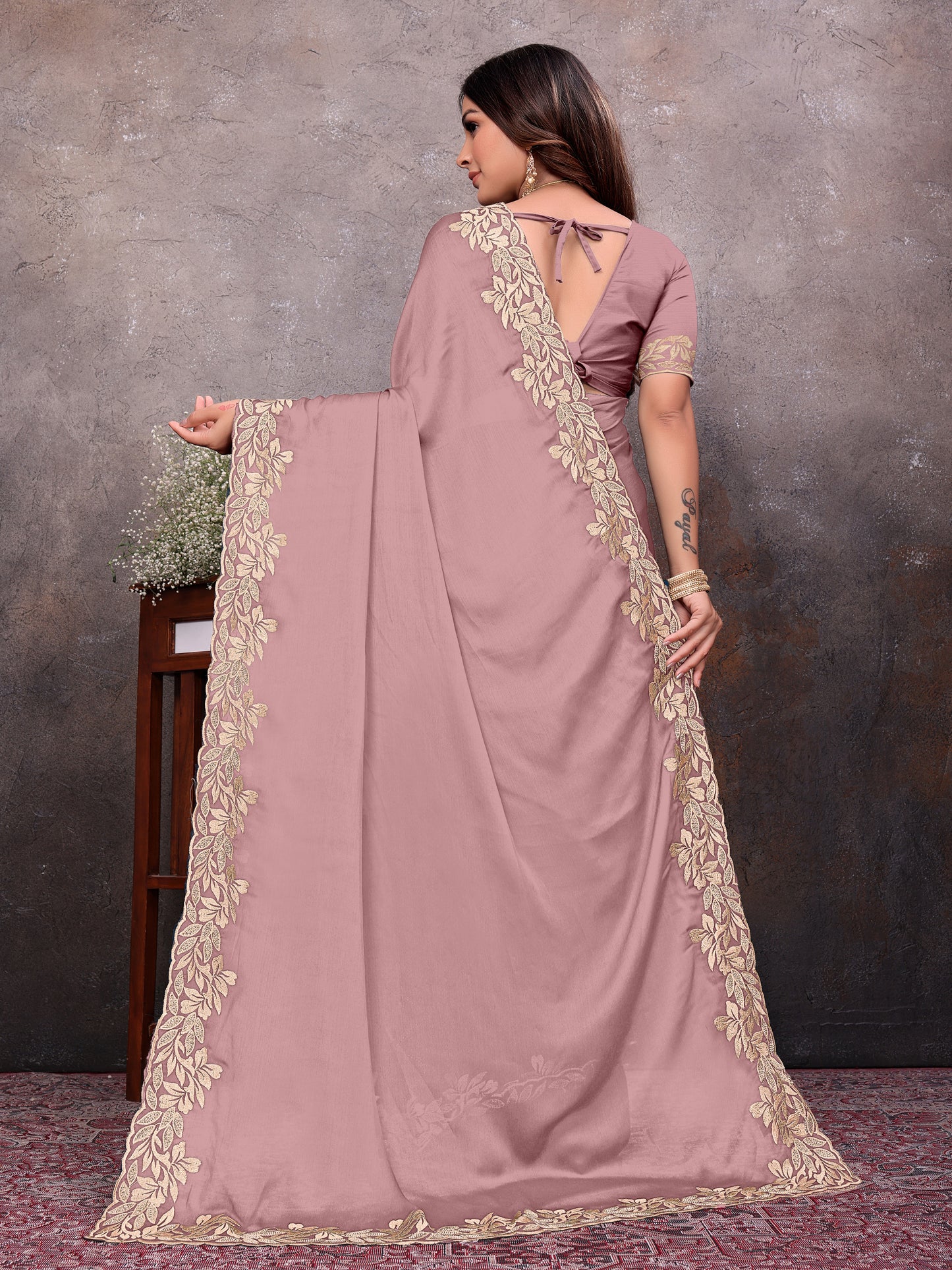 Mauve Gold Leaf Border Saree